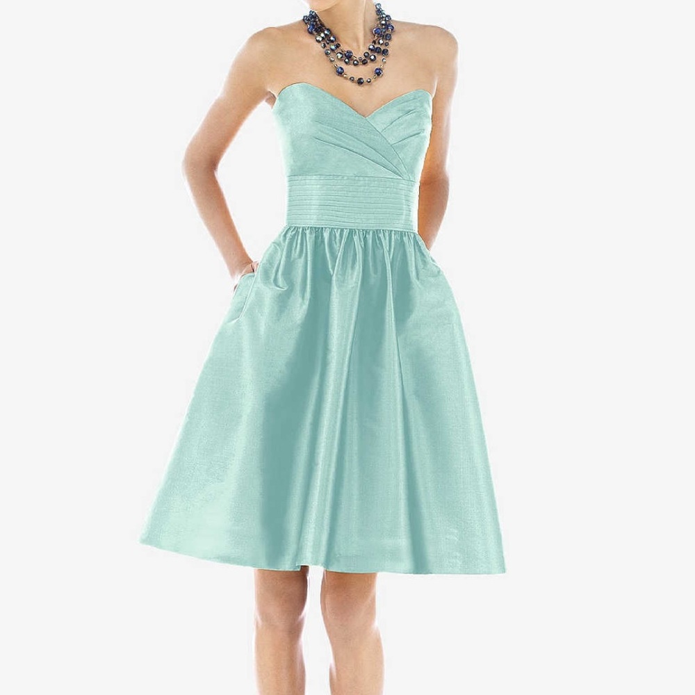 ALFRED SUNG STYLE IN COASTAL DRESS NWT